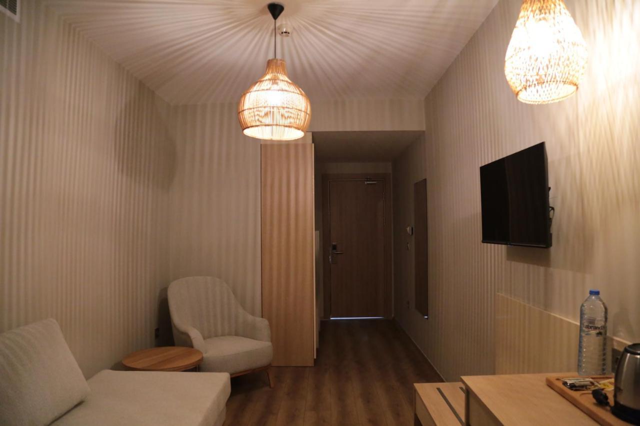 Guelluek Uno Elegance Otel Extérieur photo