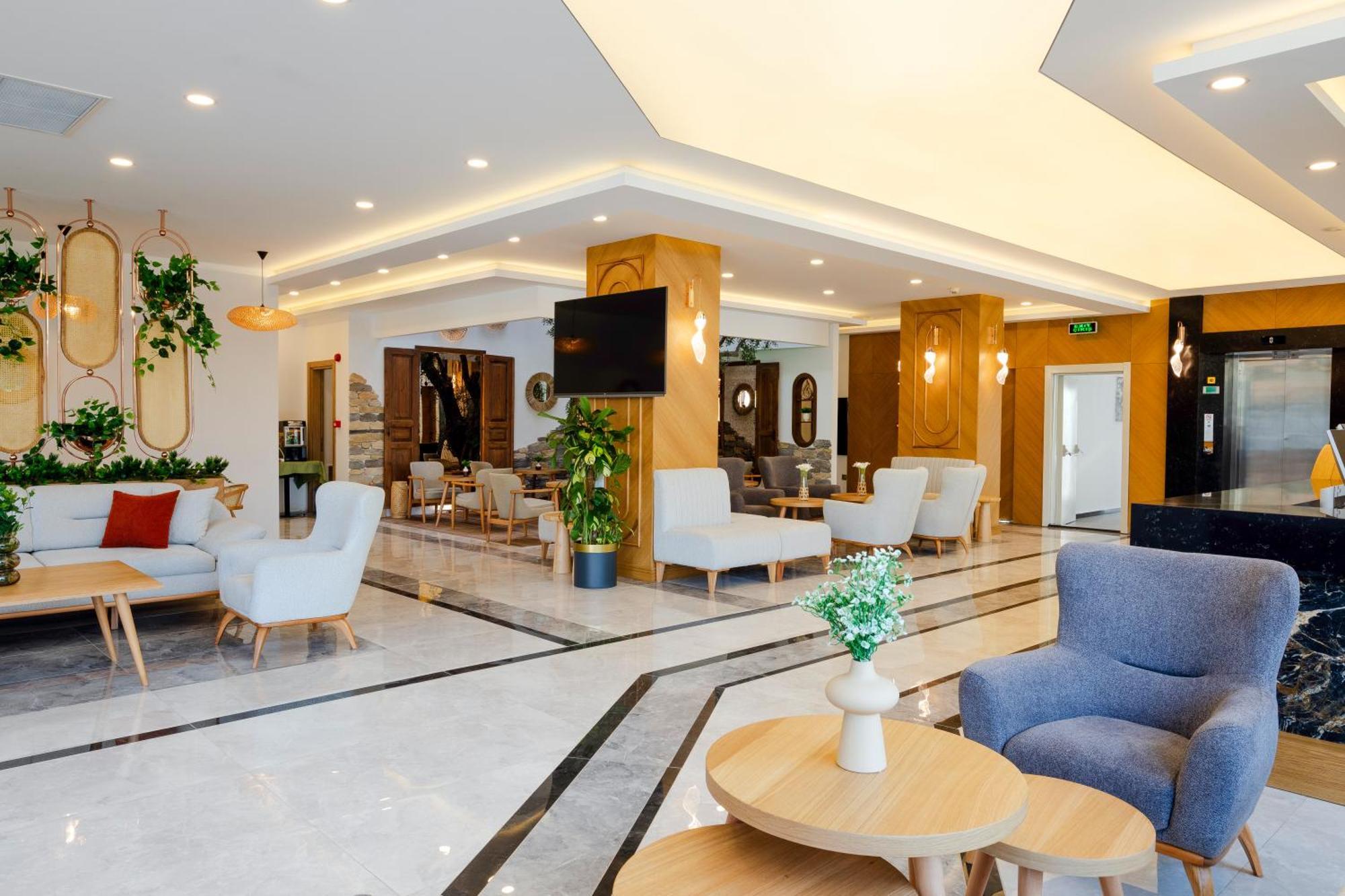 Guelluek Uno Elegance Otel Extérieur photo