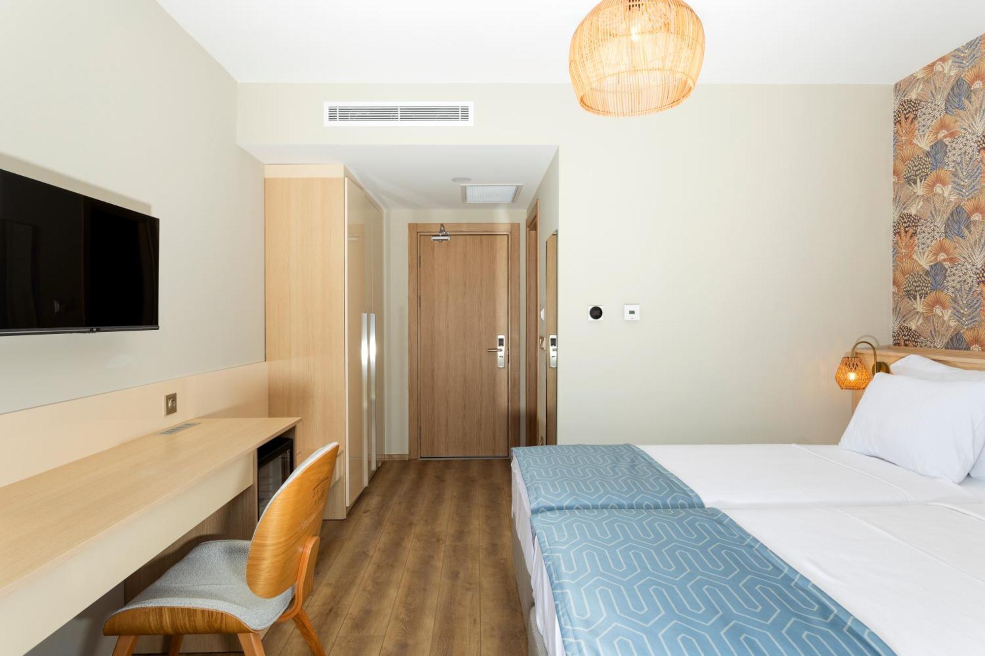 Guelluek Uno Elegance Otel Extérieur photo