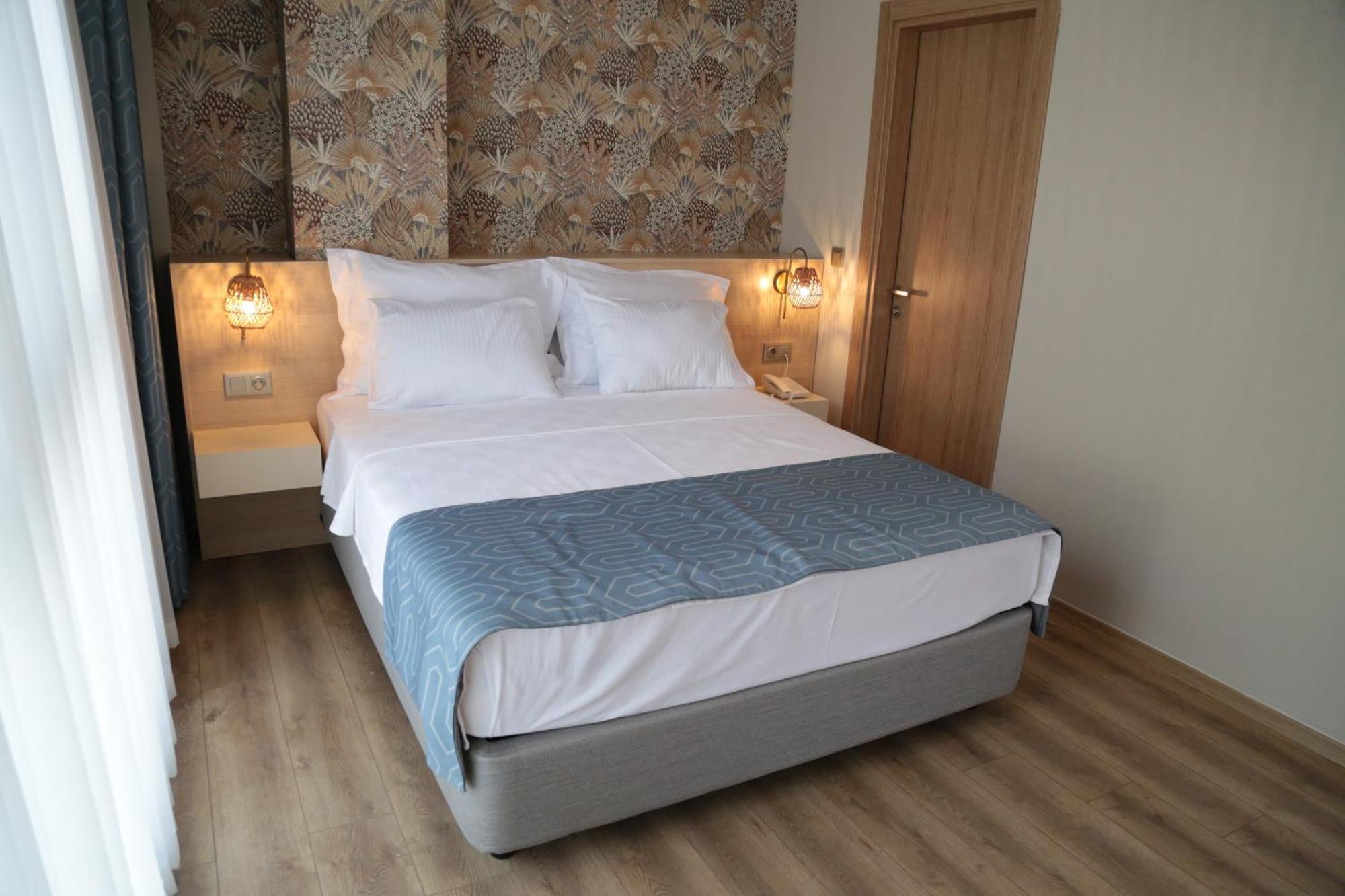 Guelluek Uno Elegance Otel Extérieur photo