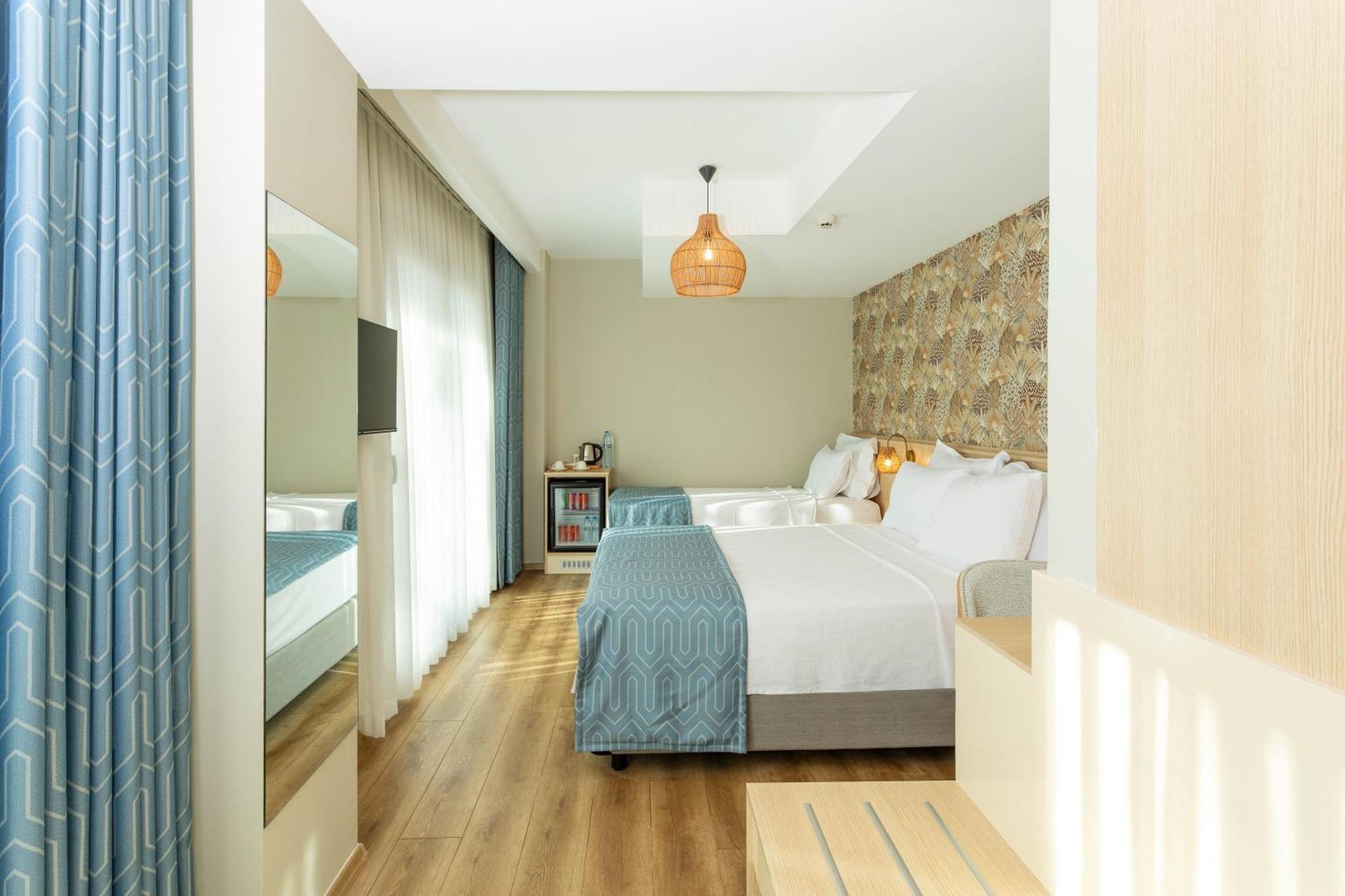 Guelluek Uno Elegance Otel Extérieur photo