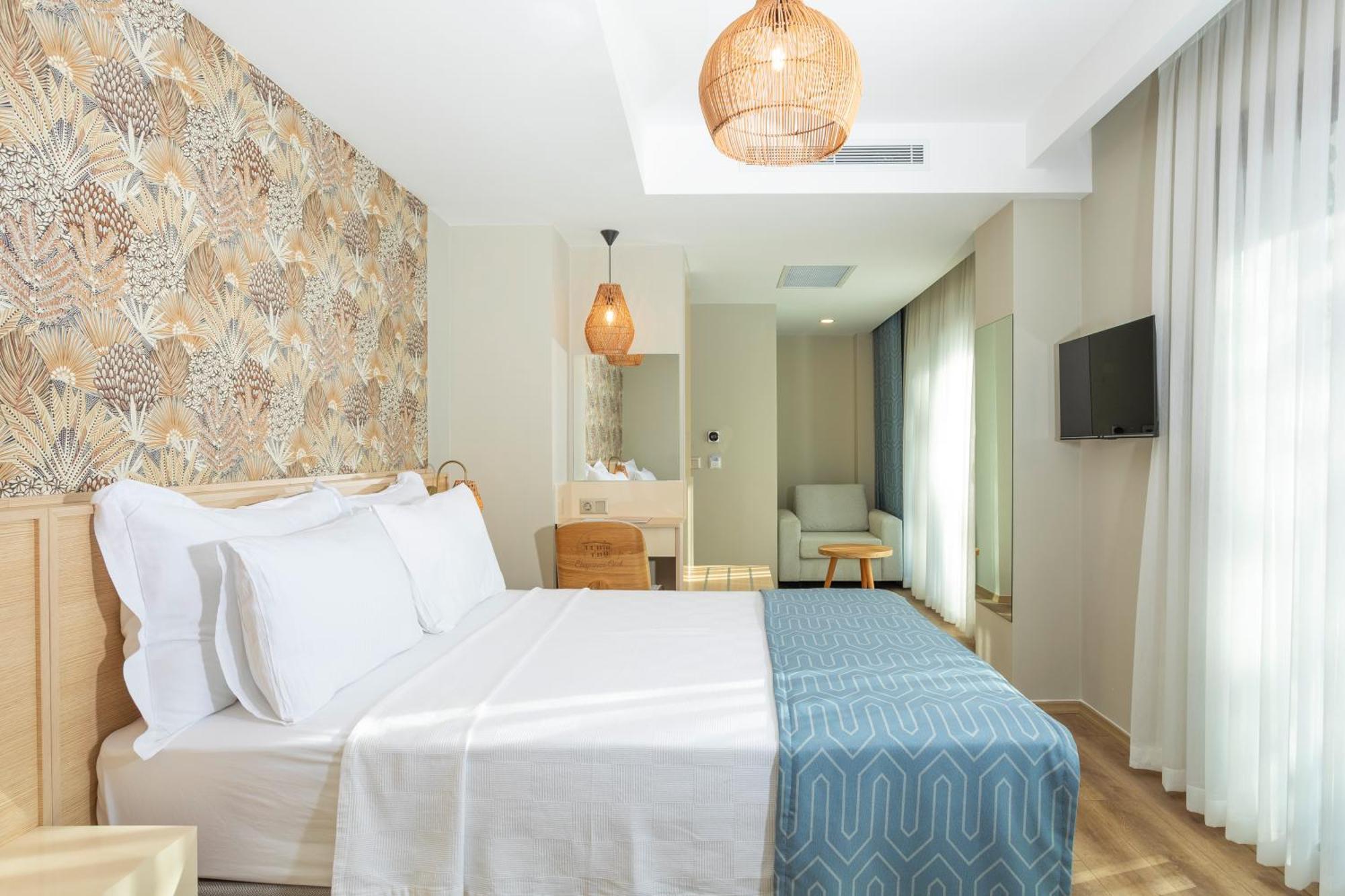 Guelluek Uno Elegance Otel Extérieur photo